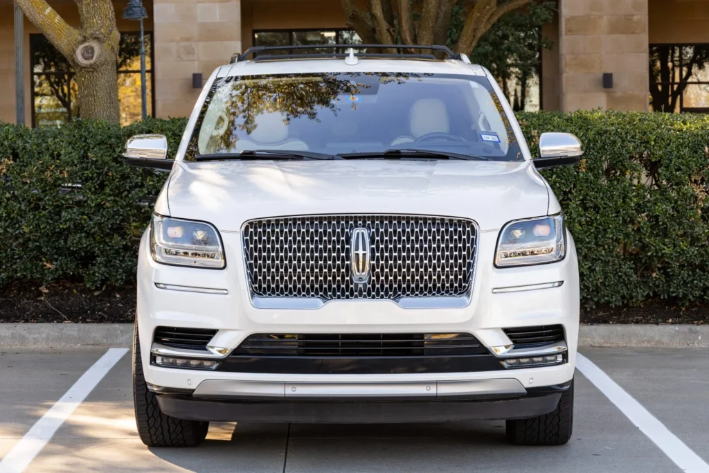 2019 Lincoln Navigator Black Label