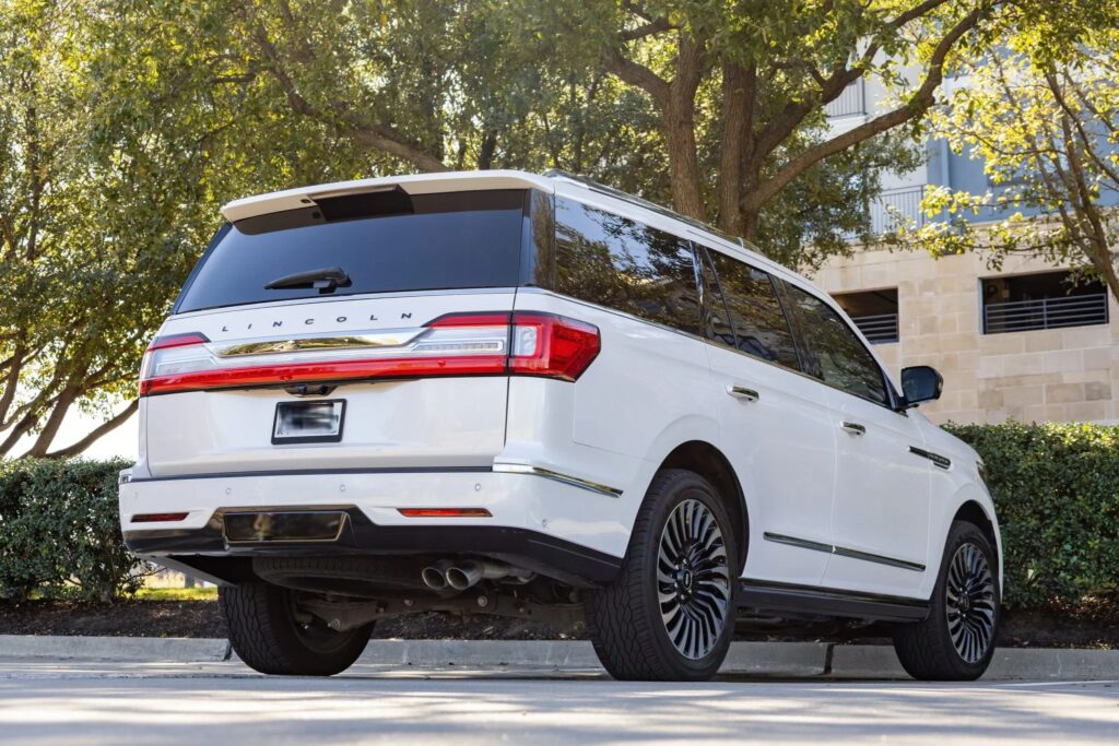 2019 Lincoln Navigator Black Label
